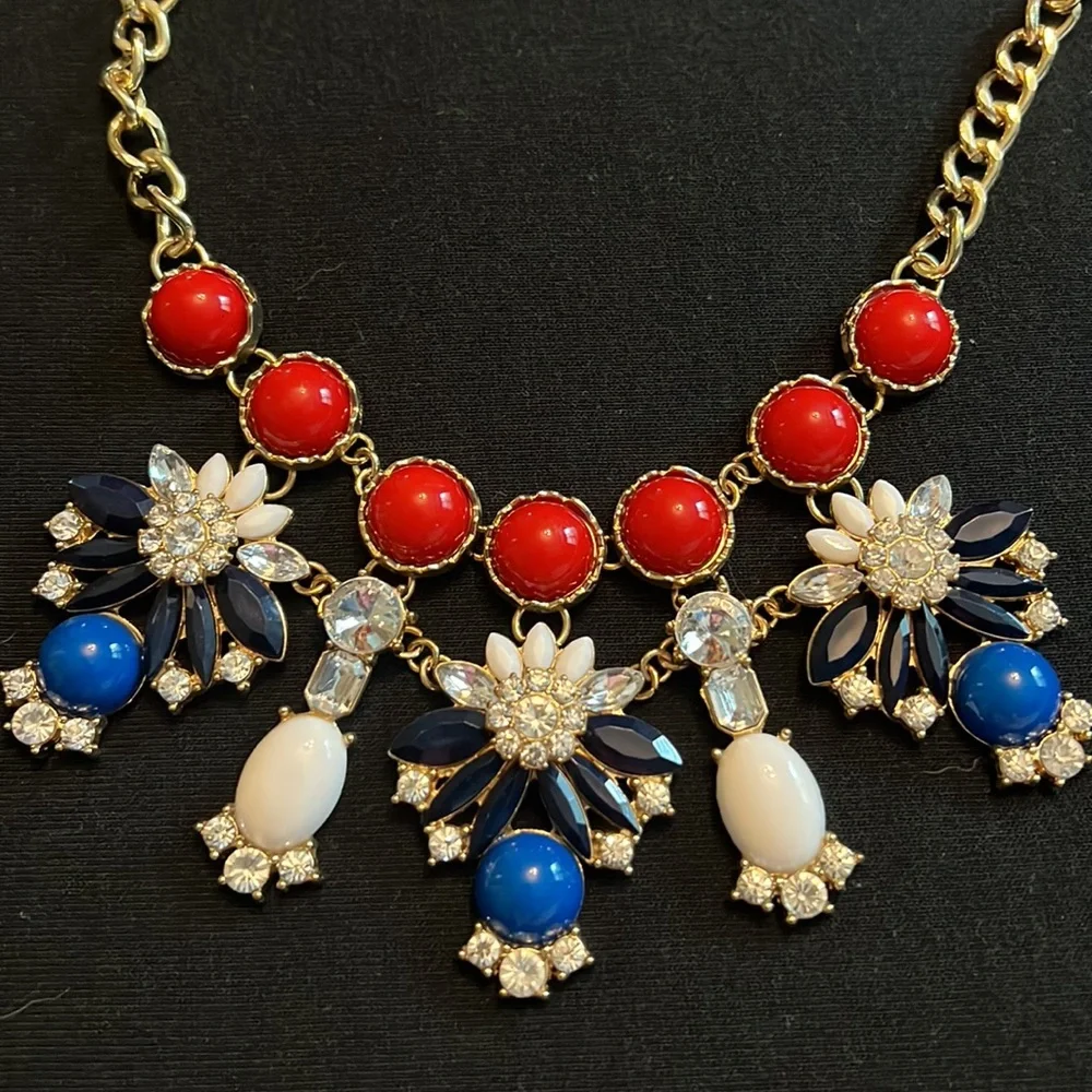 Statement Necklace - Picture 2 of 2